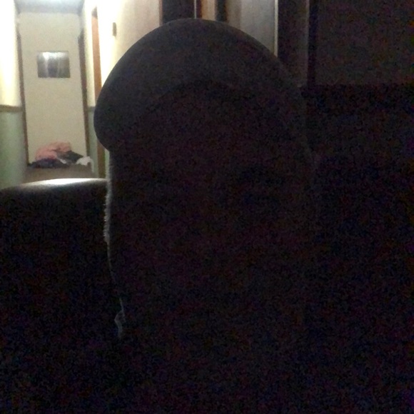 Meet your Posher, Gary - Picture 1 of 2